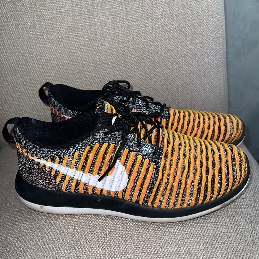 Nike Trainers - Picture 3 of 9